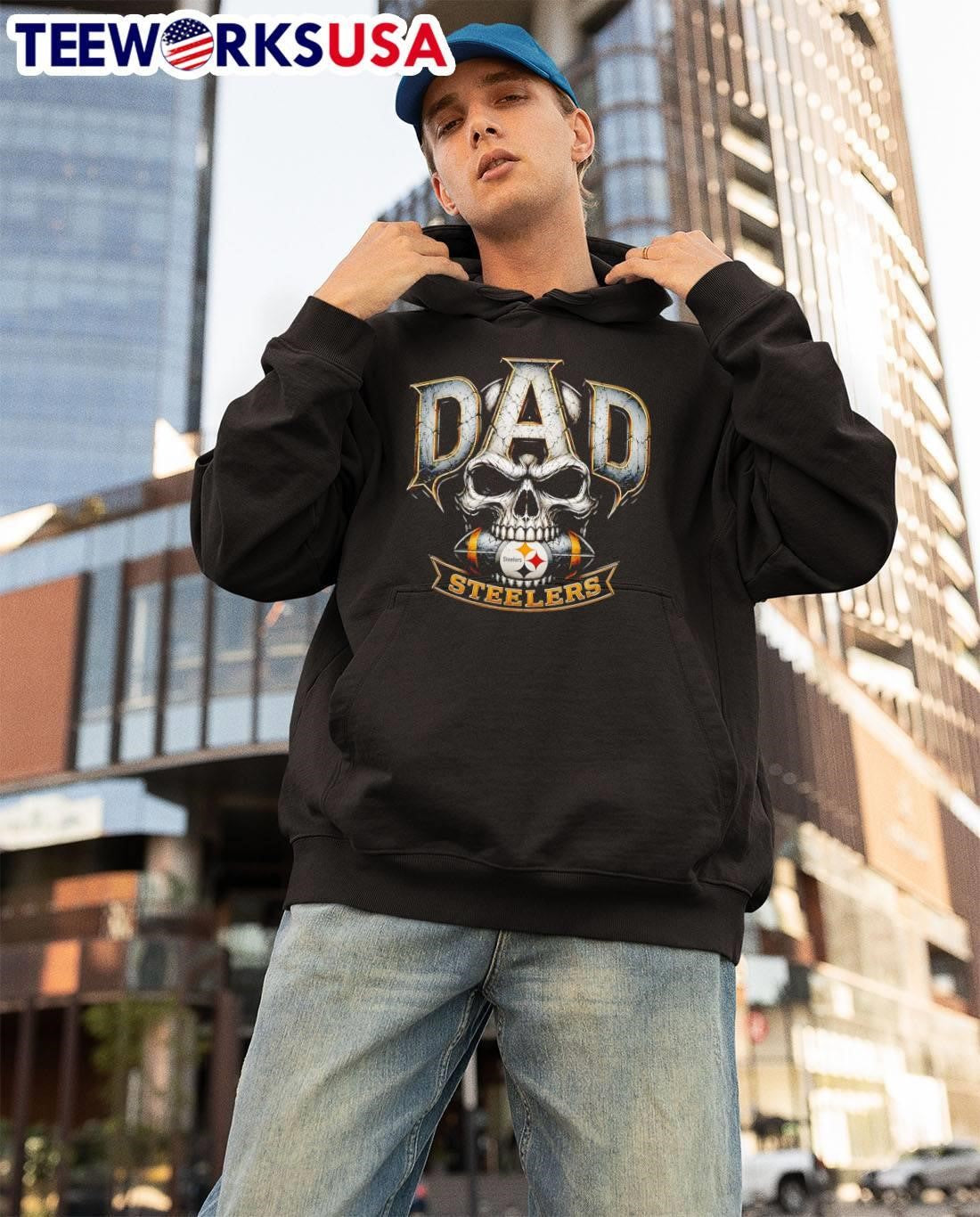 Dad Steelers Fan Gift Skull Football T-Shirt