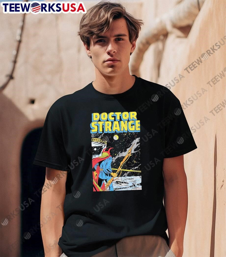 Doctor Strange Standing on the Moon with Staff Doctor Strange T-Shirt
