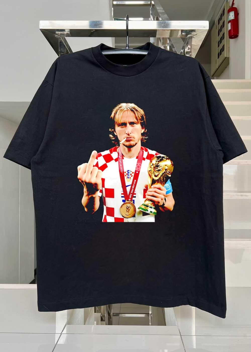 Modric Smoking and Flicking Off World Cup Winner Croatia Shirt