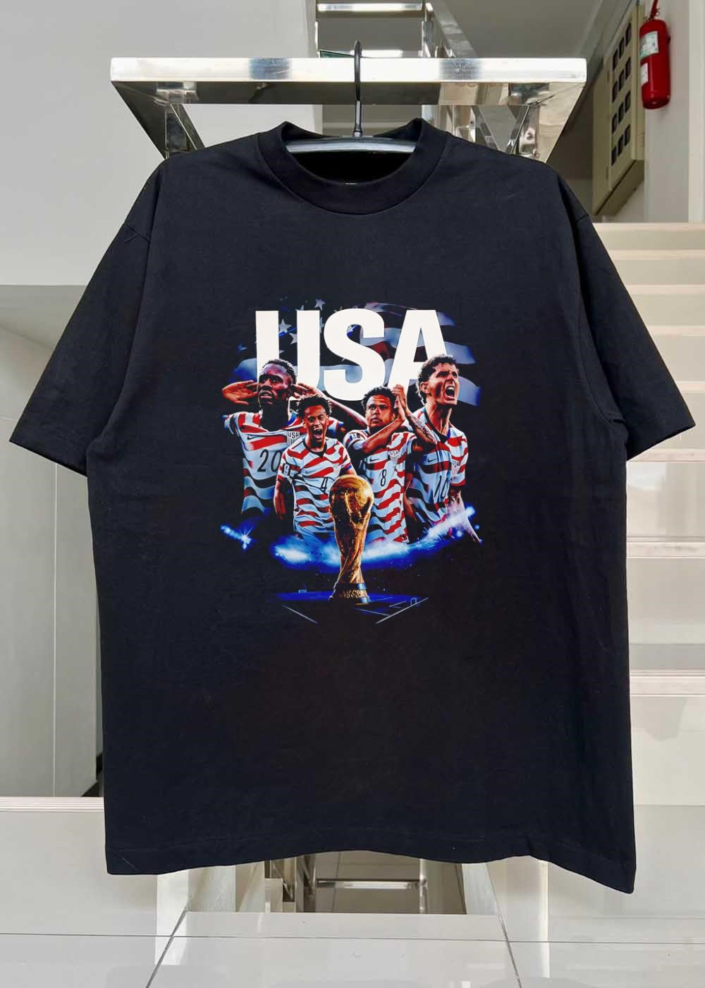 USA National Soccer Team Players Celebrating World Cup Trophy T-Shirt